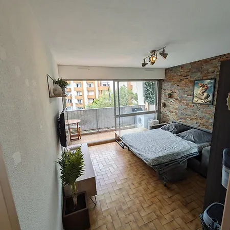 Apartment Cosy Avec Parking *